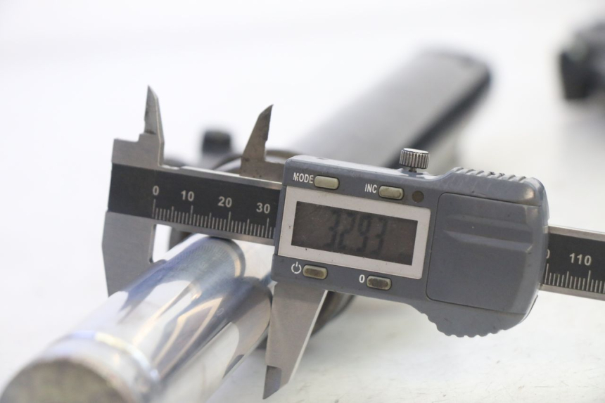 photo de FOURREAU FOURCHE SYM CROX 4T 50 (2016 - 2023) - État de surface