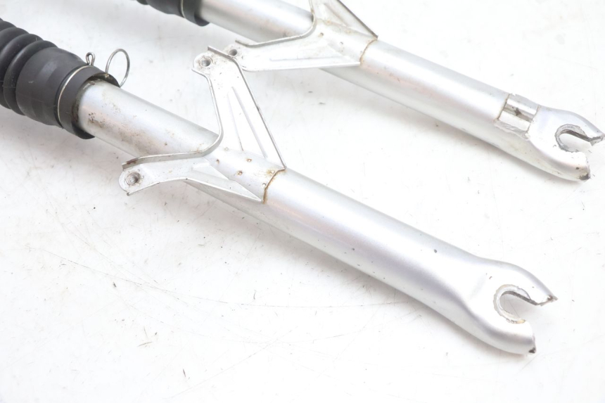 photo de FOURREAU FOURCHE MBK DAKOTA 50 (2003 - 2008) - Marquages et références