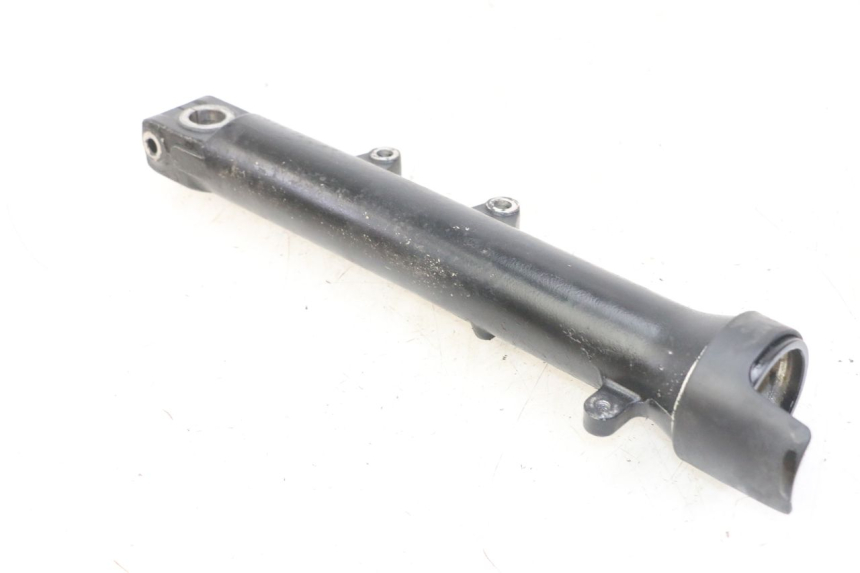 photo de FOURREAU FOURCHE DROIT HONDA CBF 500 (2004 - 2007) - Autre angle de vue