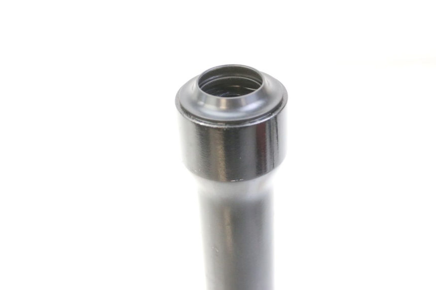 photo de FOURREAU FOURCHE DROIT PEUGEOT TWEET 4T 50 (2023 - 2025) - Détail de la pièce