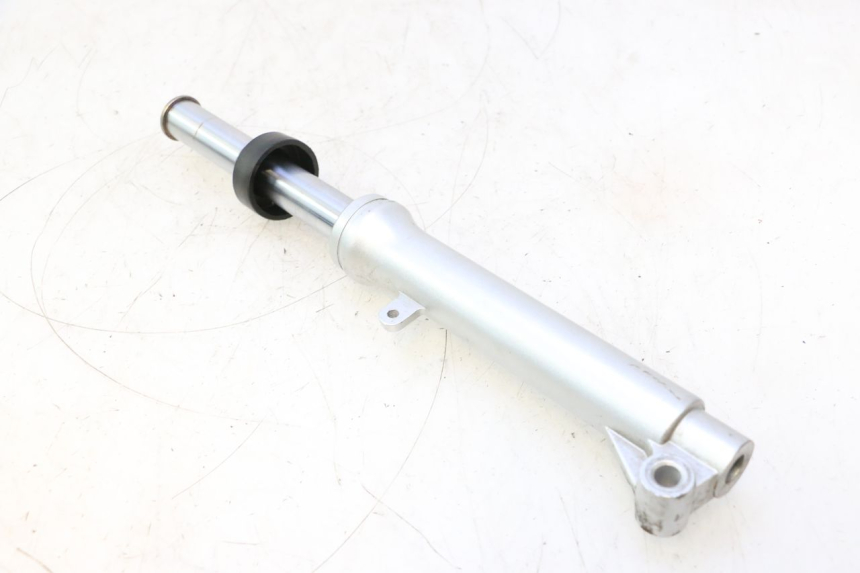 photo de FOURREAU FOURCHE DROIT TNT MOTOR ROMA 10' 2T 50 (2011 - 2018) - Gros plan technique