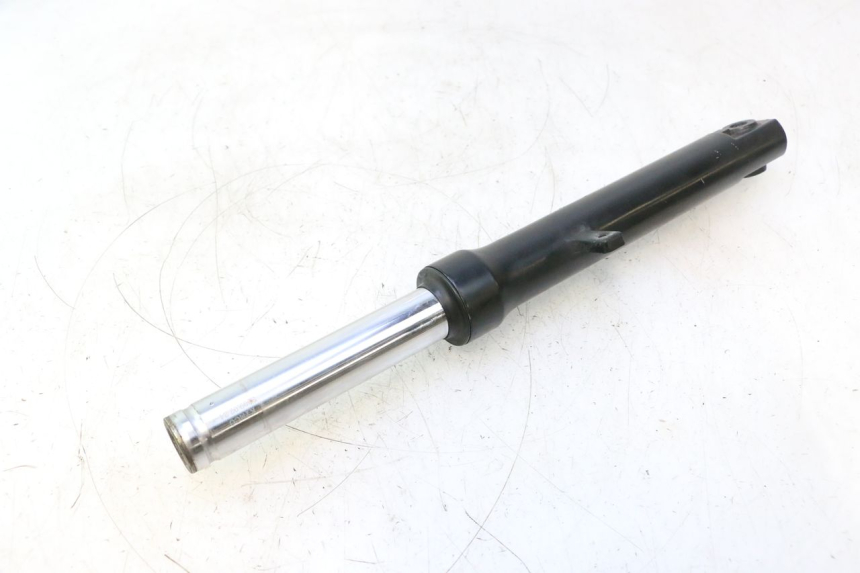 photo de FOURREAU FOURCHE DROIT KYMCO SUPER 8 2T 50 (2007 - 2013) - Gros plan technique
