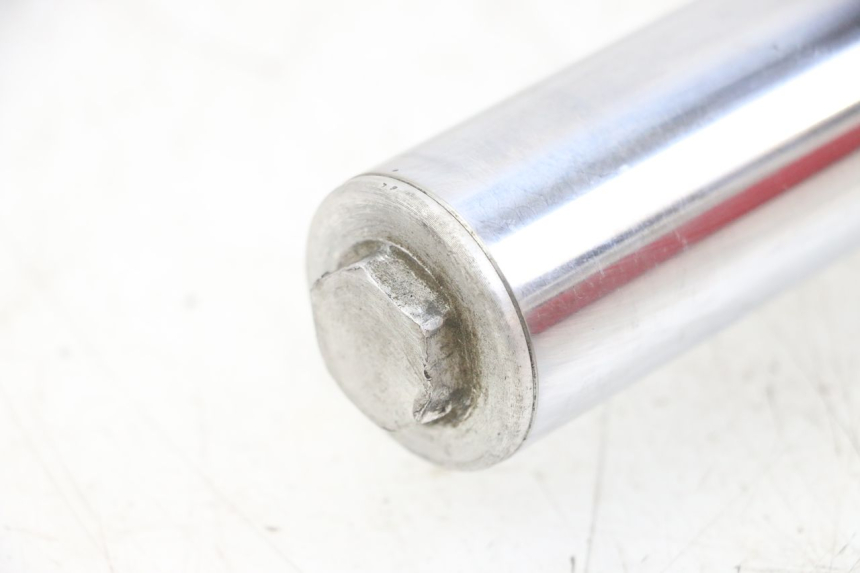 photo de FOURREAU FOURCHE DROIT SUZUKI SV N 650 (1999 - 2002) - Vue d’ensemble