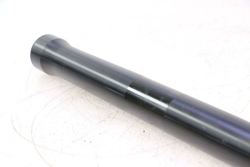 photo de FOURREAU FOURCHE DROIT YAMAHA YZF R6 600 (2008 - 2009) - Zoom état d’usage