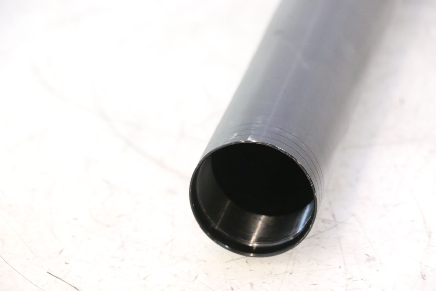 photo de FOURREAU FOURCHE DROIT YAMAHA YZF R6 600 (2008 - 2009) - État de surface