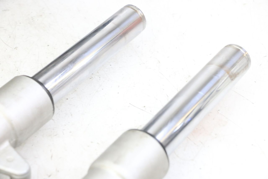 photo de FOURREAU FOURCHE PEUGEOT ELYSTAR 125 (2002 - 2007) - Points de fixation