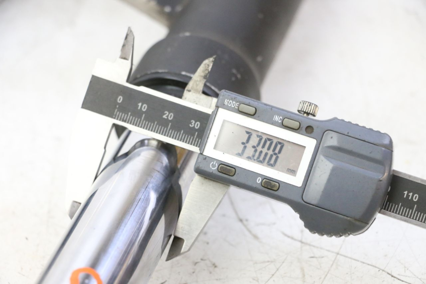 photo de FOURREAU FOURCHE PEUGEOT ELYSTAR 50 (2002 - 2014) - Zoom état d’usage