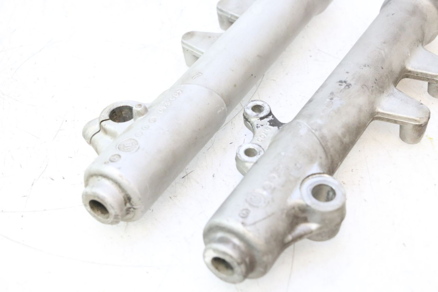 photo de FOURREAU FOURCHE PEUGEOT ELYSTAR 50 (2002 - 2014) - État de surface