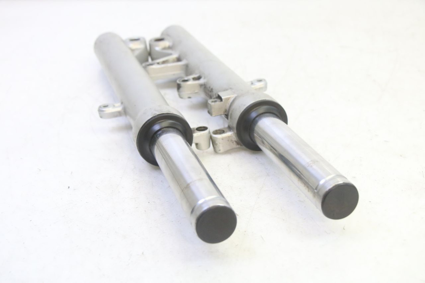 photo de FOURREAU FOURCHE HONDA FES S-WING SWING ABS 125 (2007 - 2015) - Zoom composants