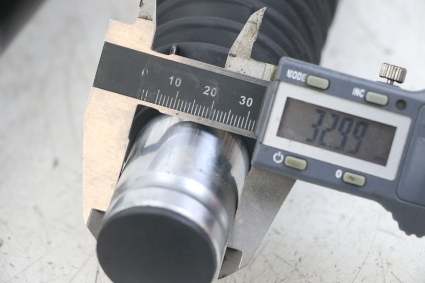 photo de FOURREAU FOURCHE SYM FIDDLE 3 III 125 (2014 - 2020) - Zoom état d’usage