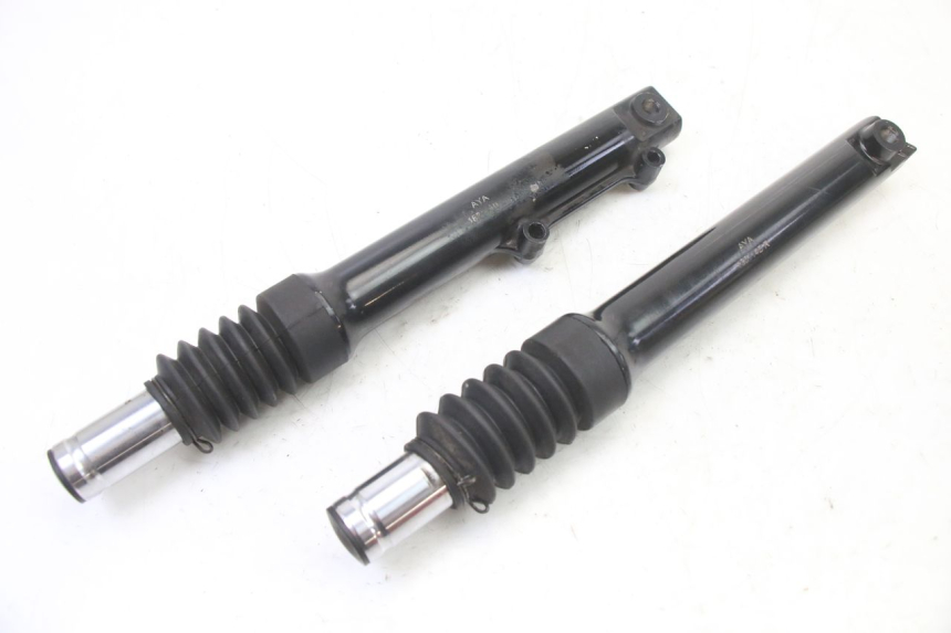 photo de FOURREAU FOURCHE SYM FIDDLE 3 III 125 (2014 - 2020) - Gros plan technique