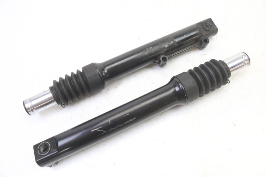 photo de FOURREAU FOURCHE SYM FIDDLE 3 III 125 (2014 - 2020) - Pièce contrôlée