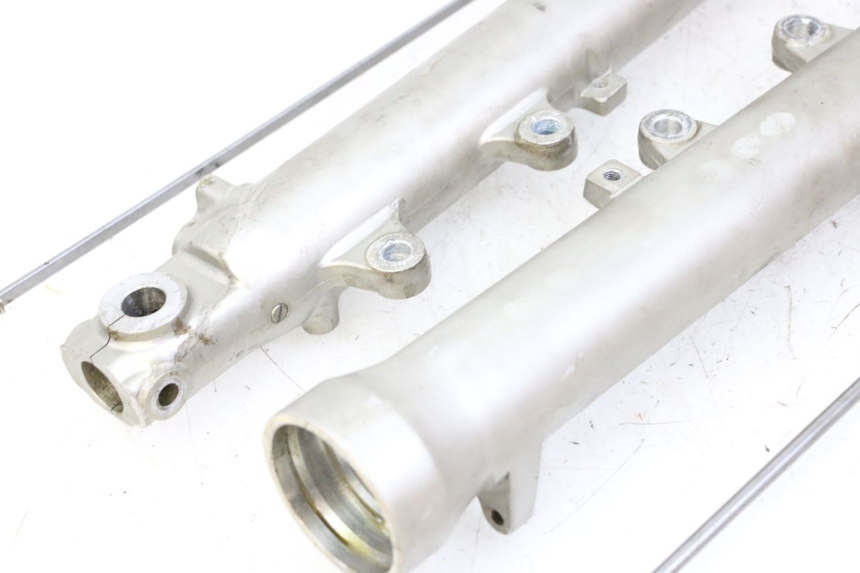 photo de FOURREAU FOURCHE YAMAHA FJ 36Y 1100 (1984 - 1985) - Détail de la pièce