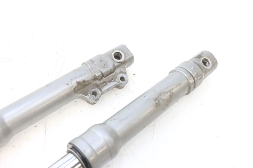 photo de FOURREAU FOURCHE PIAGGIO FLY 2T 50 (2004 - 2017) - Détails caractéristiques