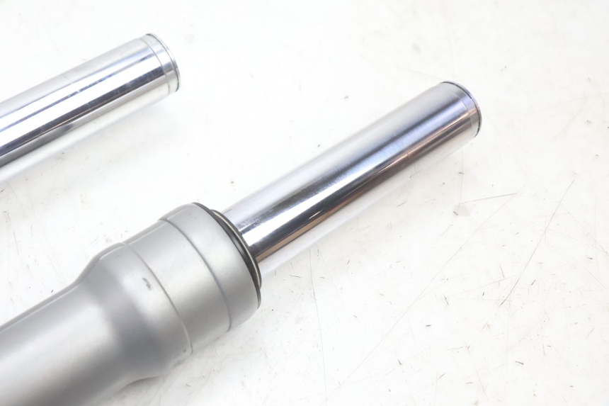 photo de FOURREAU FOURCHE PIAGGIO FLY 2T 50 (2004 - 2017) - Marquages et références