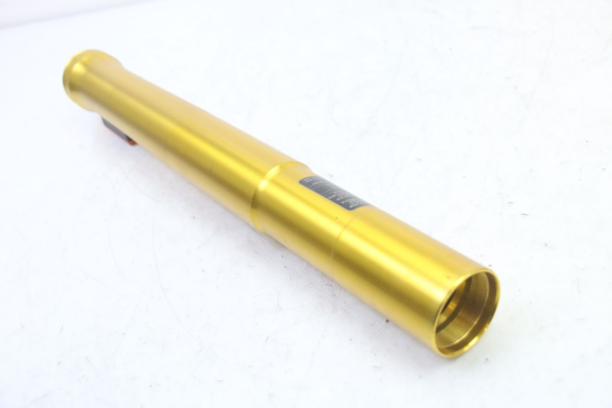 photo de FOURREAU FOURCHE BMW G310 R 310 (2016 - 2020) - Points de fixation