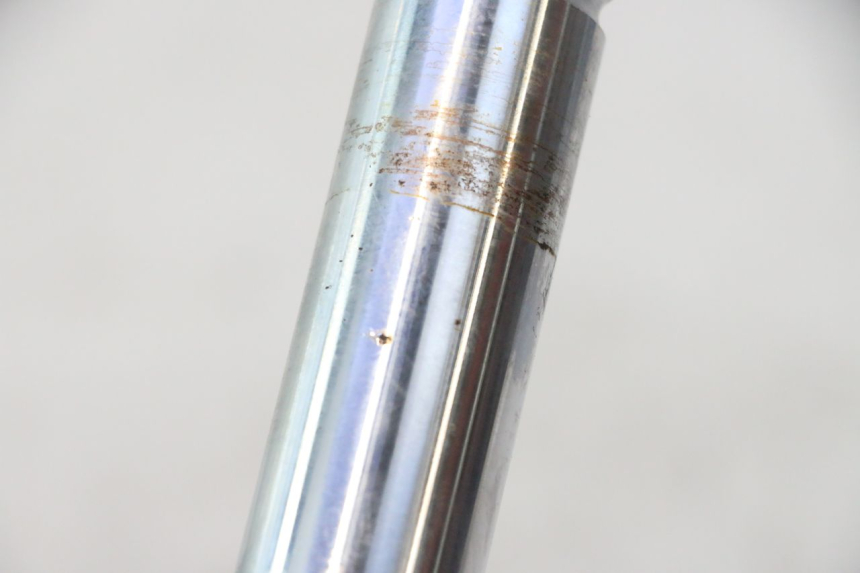 photo de FOURREAU FOURCHE GAUCHE PEUGEOT KISBEE 4T 50 (2018 - 2022) - Zoom état d’usage