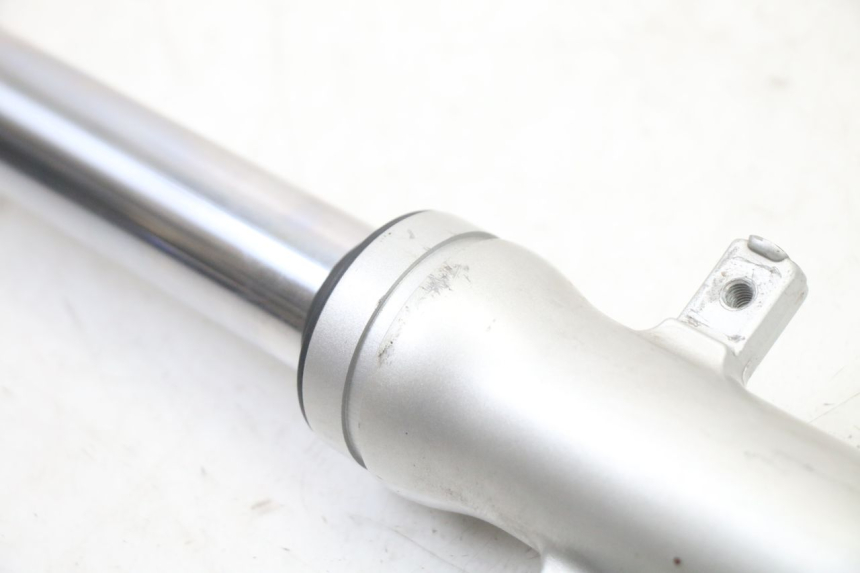 photo de FOURREAU FOURCHE GAUCHE KYMCO GRAND DINK 125 (2008 - 2014) - Marquages et références