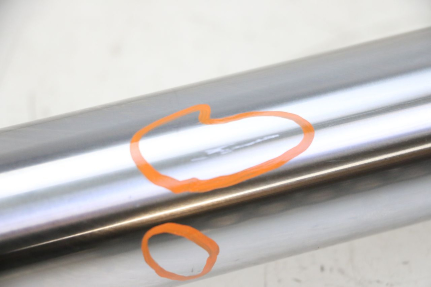 photo de FOURREAU FOURCHE GAUCHE YAMAHA YZ 125 (1998 - 2005) - Marquages et références