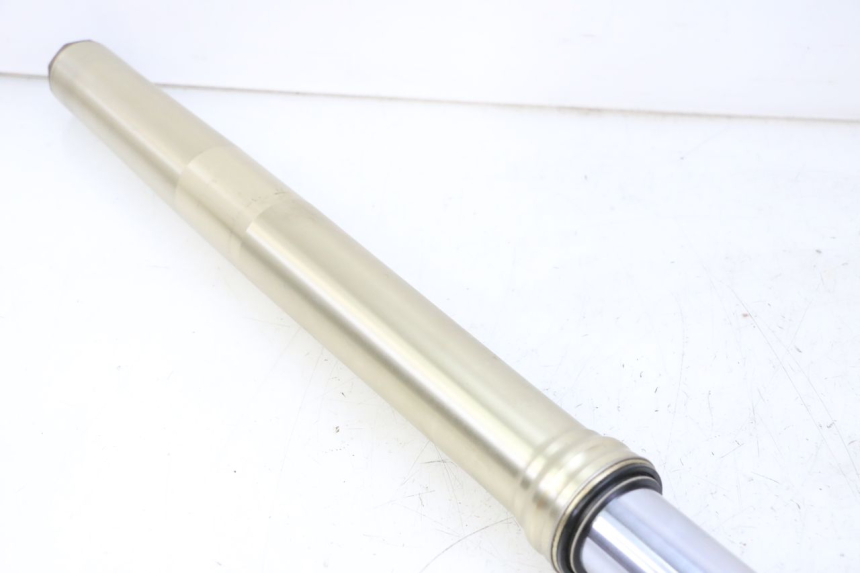 photo de FOURREAU FOURCHE GAUCHE YAMAHA YZF YZ-F 450 (2014 - 2016) - Marquages et références