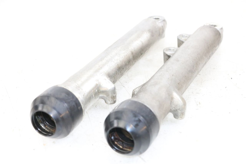 photo de FOURREAU FOURCHE SUZUKI GN 125 (1997 - 2000) - Zoom état d’usage