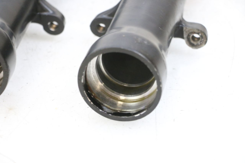 photo de FOURREAU FOURCHE KAWASAKI GPX R WARBIRD 600 (1988 - 1993) - Vue d’ensemble