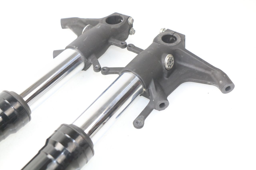 photo de FOURREAU FOURCHE SUZUKI GSX-R GSXR K16 1000 (2012 - 2016) - Zoom composants