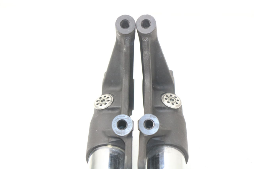 photo de FOURREAU FOURCHE SUZUKI GSX-R GSXR K16 1000 (2012 - 2016) - Gros plan technique