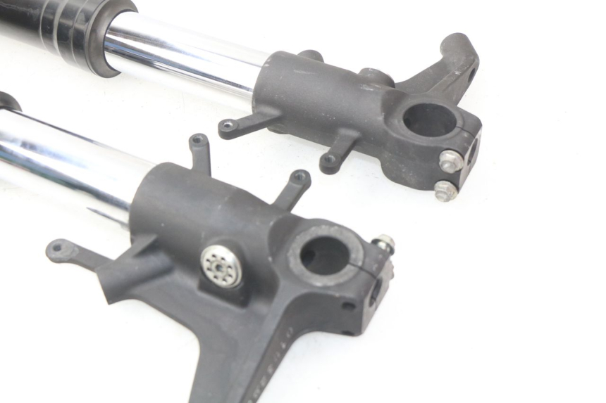 photo de FOURREAU FOURCHE SUZUKI GSX-R GSXR K16 1000 (2012 - 2016) - Marquages et références