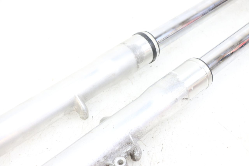 photo de FOURREAU FOURCHE HONDA VT C2 SHADOW 750 (1997 - 2001) - Photo complémentaire