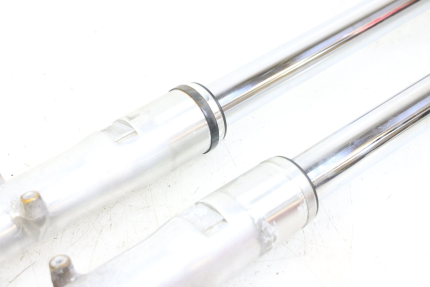 photo de FOURREAU FOURCHE HONDA VT C2 SHADOW 750 (1997 - 2001) - Zoom état d’usage