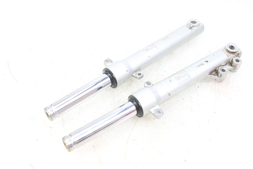 photo de FOURREAU FOURCHE PEUGEOT KISBEE 2T 50 (2018 - 2022) - Vue d’ensemble