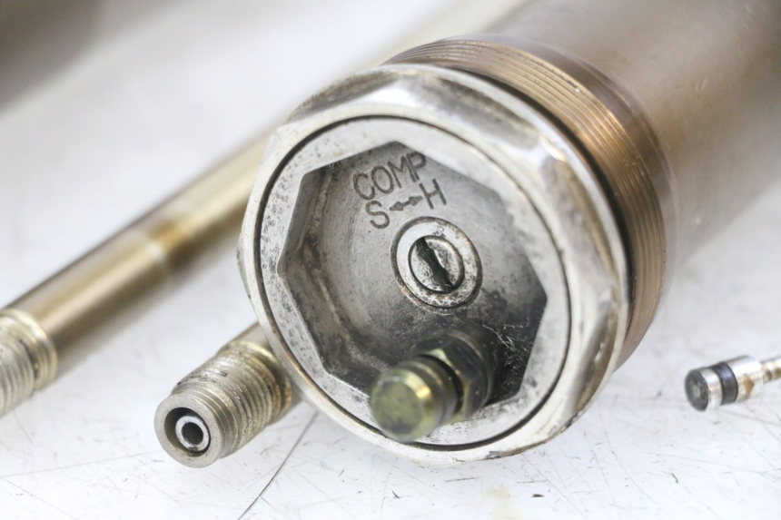 photo de FOURREAU FOURCHE KAWASAKI KX F KXF 450 (2009 - 2011) - Vue d’ensemble