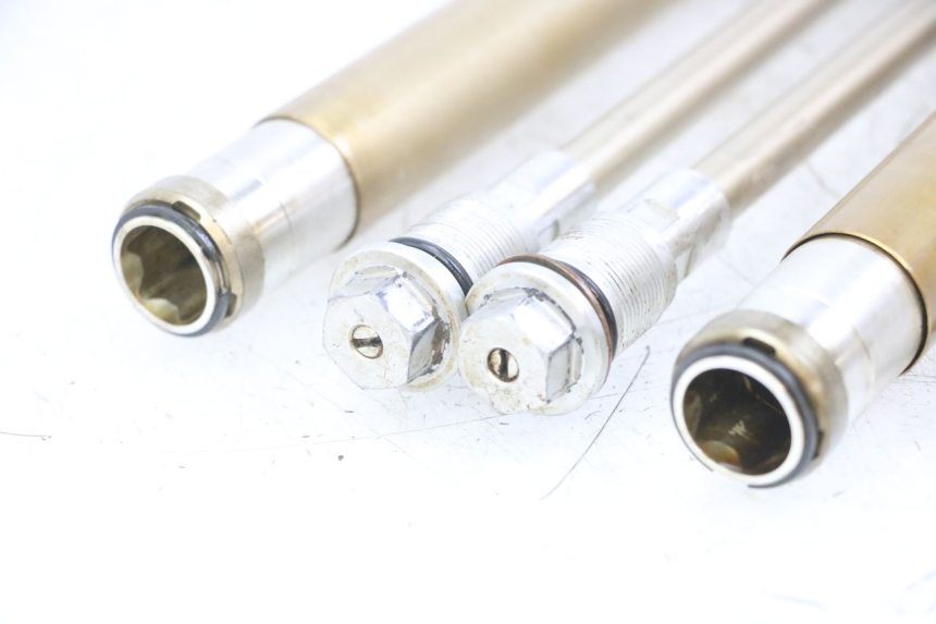 photo de FOURREAU FOURCHE KAWASAKI KX F KXF 450 (2009 - 2011) - État de surface