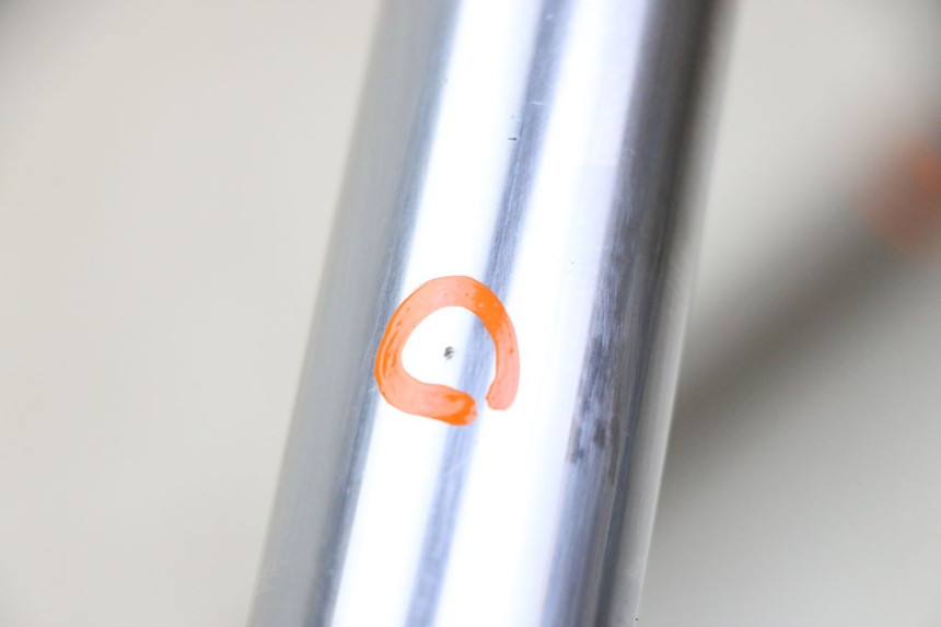 photo de FOURREAU FOURCHE KAWASAKI KX 65 (2000 - 2019) - Points de fixation