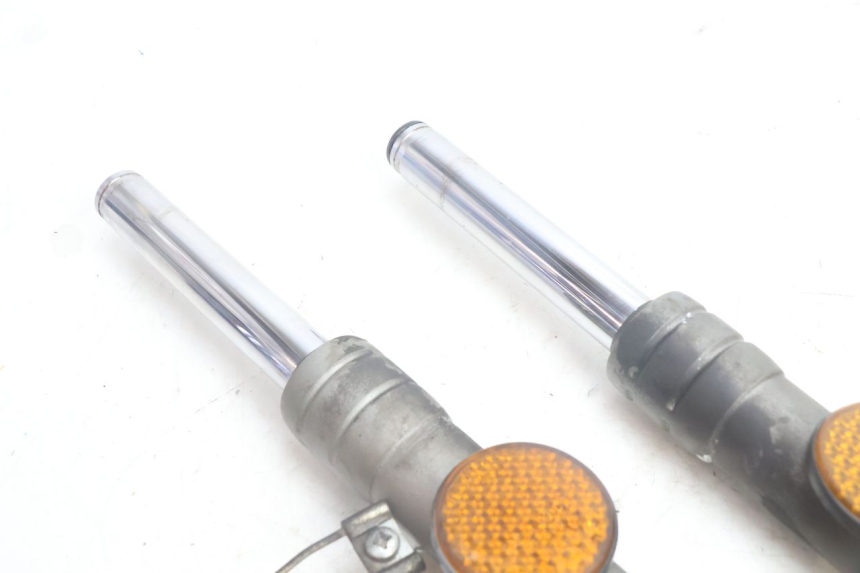 photo de FOURREAU FOURCHE YAMAHA NEO'S NEOS 2T 50 (1998 - 2007) - Détail de la pièce