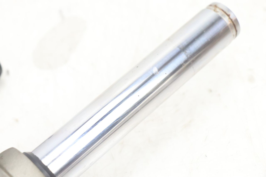 photo de FOURREAU FOURCHE YAMAHA NEO'S NEOS 2T 50 (1998 - 2007) - Angle alternatif