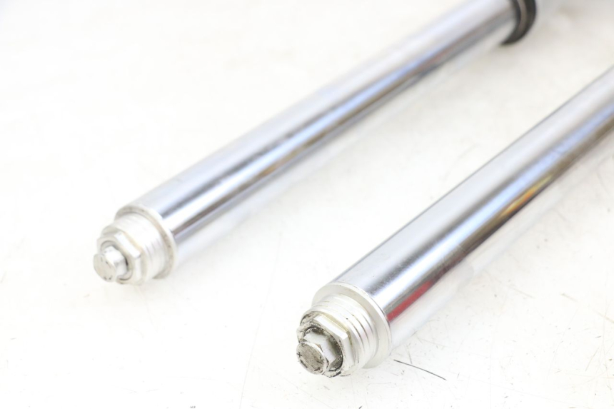 photo de FOURREAU FOURCHE MOTO GUZZI NORGE 8V GT 1200 (2011 - 2016) - Autre angle de vue