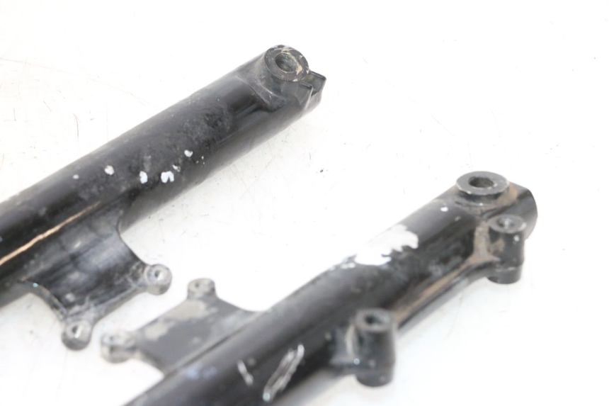 photo de FOURREAU FOURCHE SYM ORBIT 2 4T 50 (2008 - 2017) - État de surface