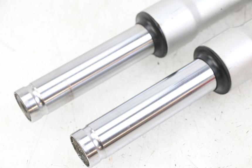 photo de FOURREAU FOURCHE PIAGGIO LIBERTY IGET 4T 50 (2021 - 2025) - État de surface