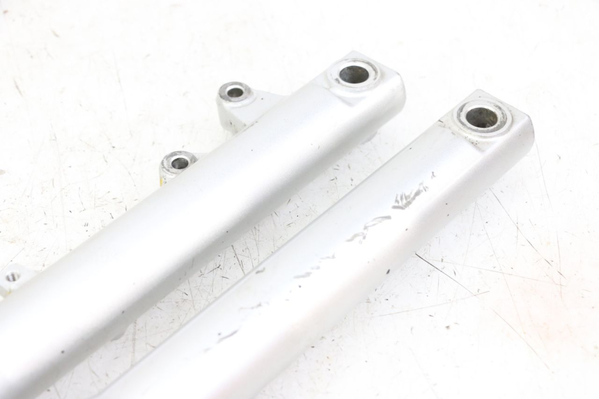 photo de FOURREAU FOURCHE PIAGGIO LIBERTY IGET 4T 50 (2021 - 2025) - Marquages et références