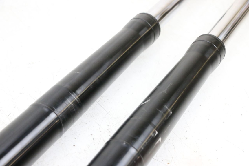 photo de FOURREAU FOURCHE BMW R GS 1250 (2021 - 2024) - Inspection visuelle