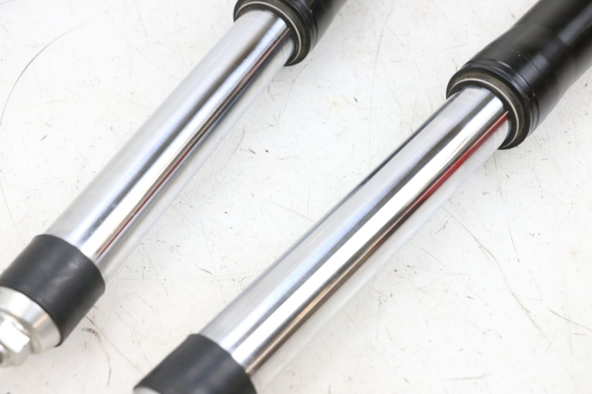 photo de FOURREAU FOURCHE BMW R GS 1250 (2021 - 2024) - État de surface