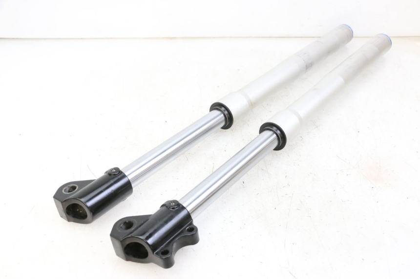 photo de FOURREAU FOURCHE APOLLO RFZ 125 - Zoom composants