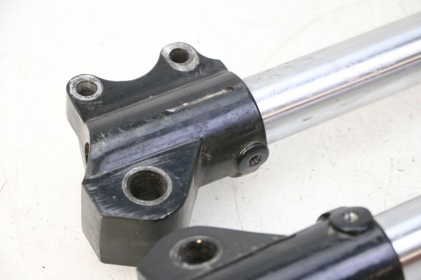 photo de FOURREAU FOURCHE APOLLO RFZ 150 - Détails caractéristiques