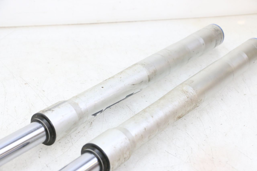 photo de FOURREAU FOURCHE APOLLO RFZ 150 - Marquages et références