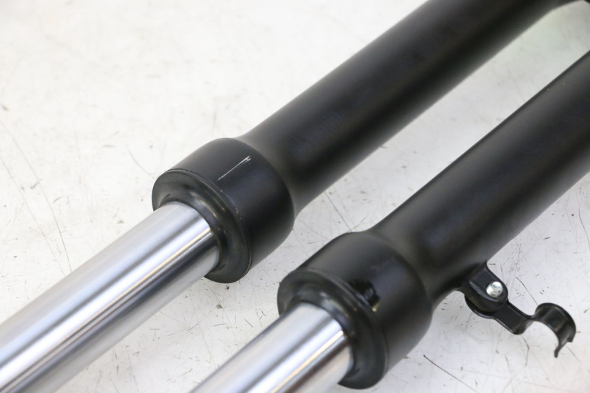 photo de FOURREAU FOURCHE APOLLO RFZ 125 - Vue d’ensemble