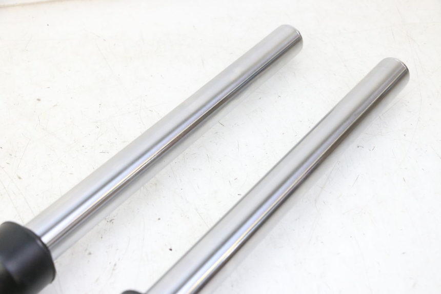 photo de FOURREAU FOURCHE APOLLO RFZ 125 - Marquages et références