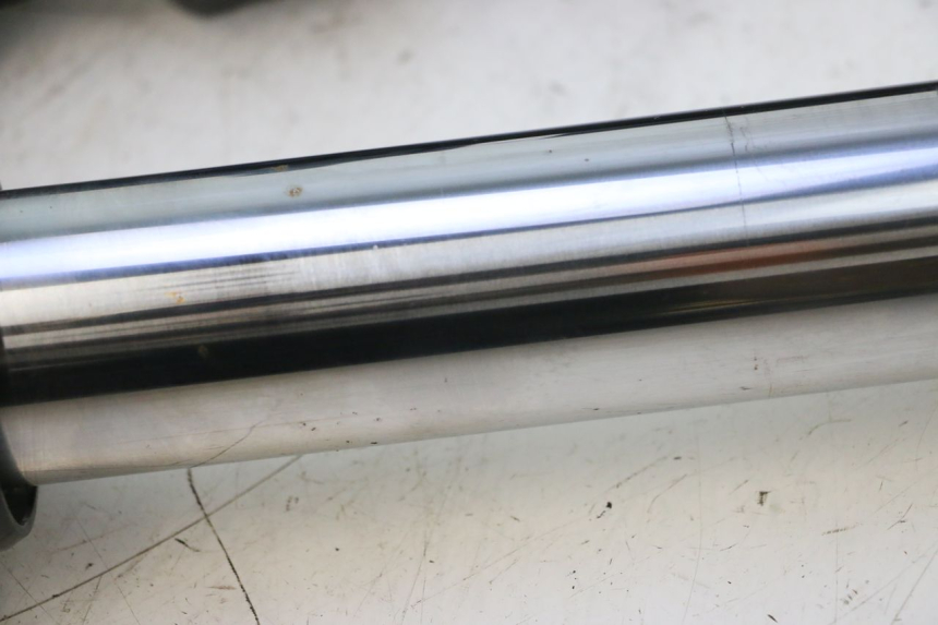 photo de FOURREAU FOURCHE HARLEY DAVIDSON ROAD GLIDE FLTRXSE 1920 (2018 - 2022) - Marquages et références