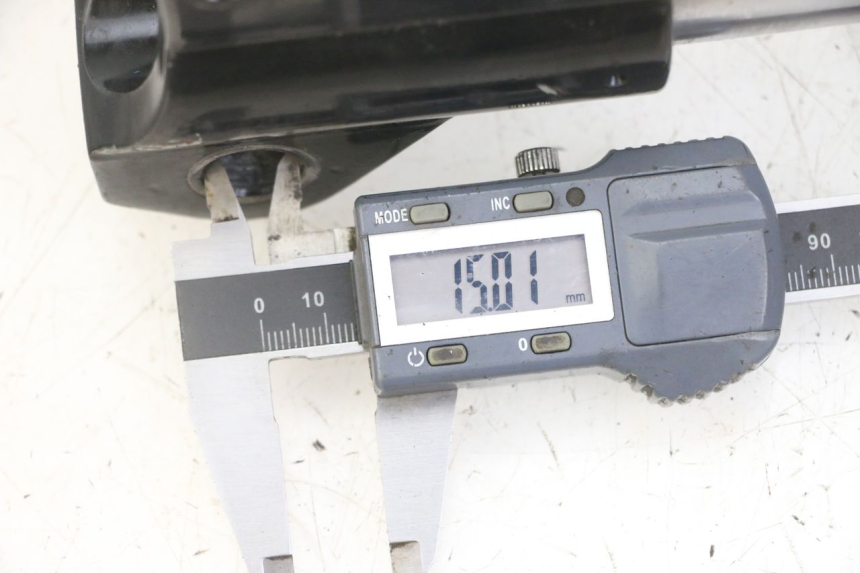 photo de FOURREAU FOURCHE APOLLO RXF 125 - Détail de la pièce